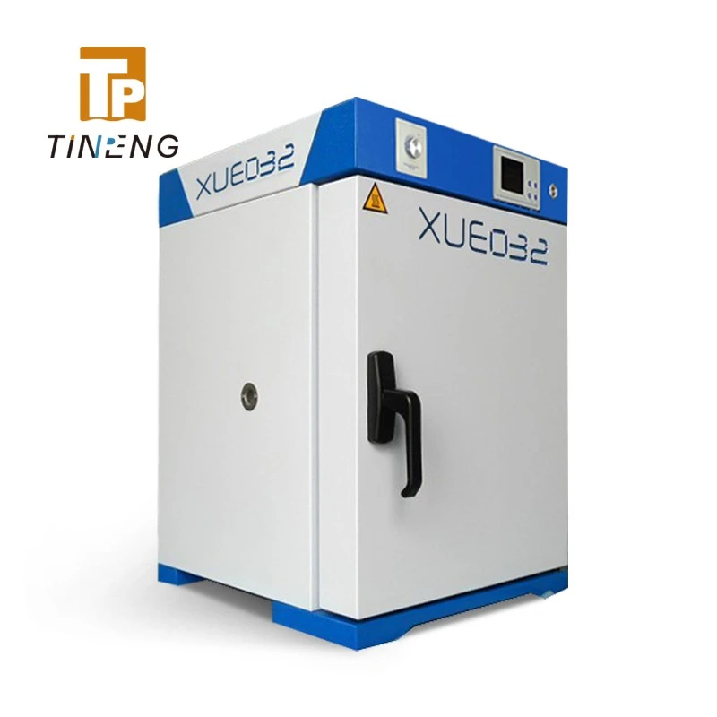 Electric thermostatic oven XUE 032 front view